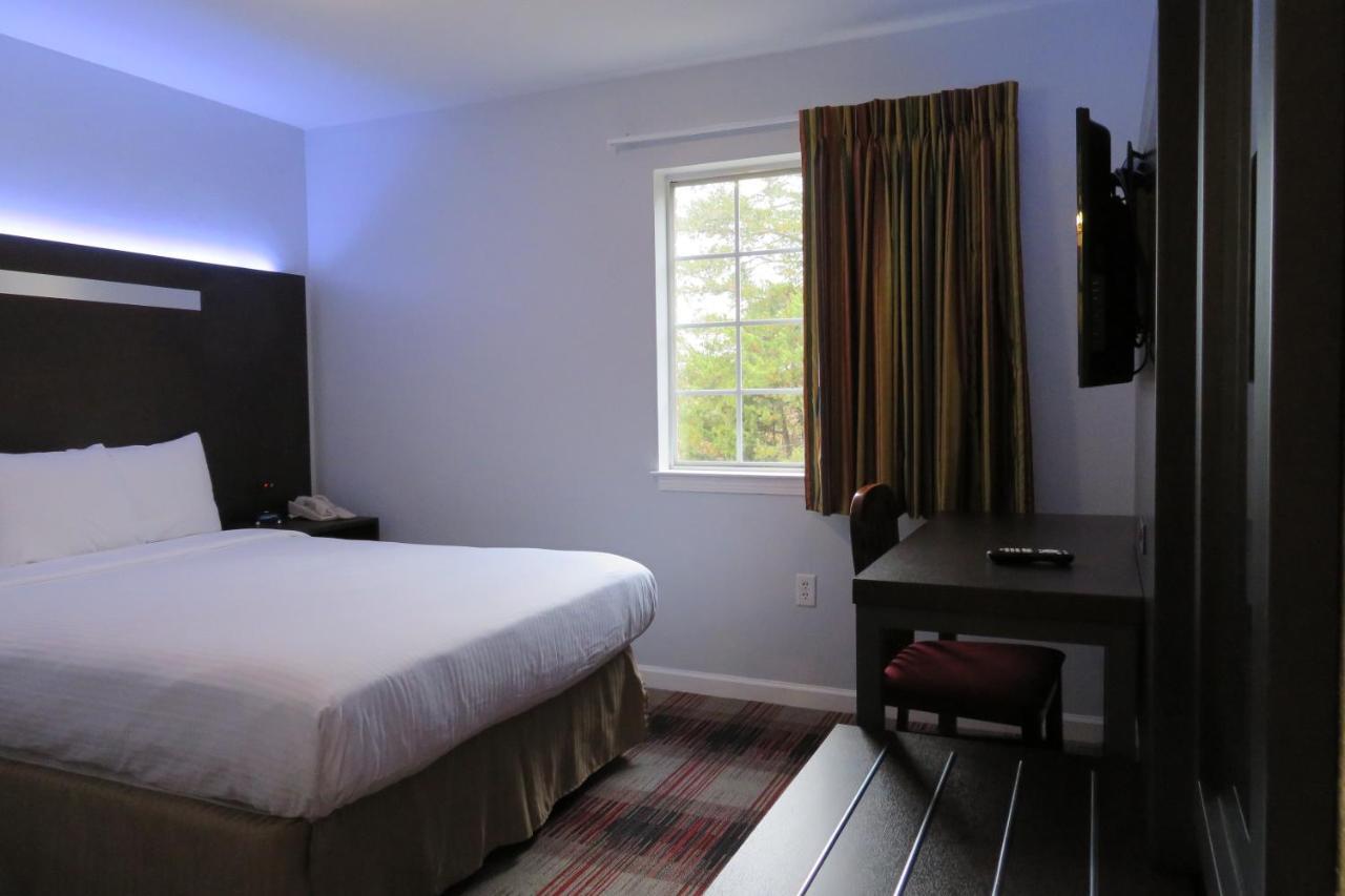 Luxbury Inn & Suites Maryville Εξωτερικό φωτογραφία