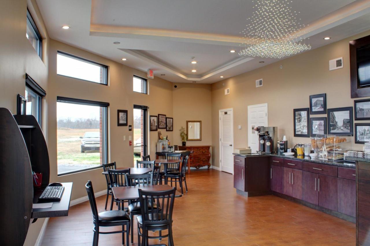 Luxbury Inn & Suites Maryville Εξωτερικό φωτογραφία